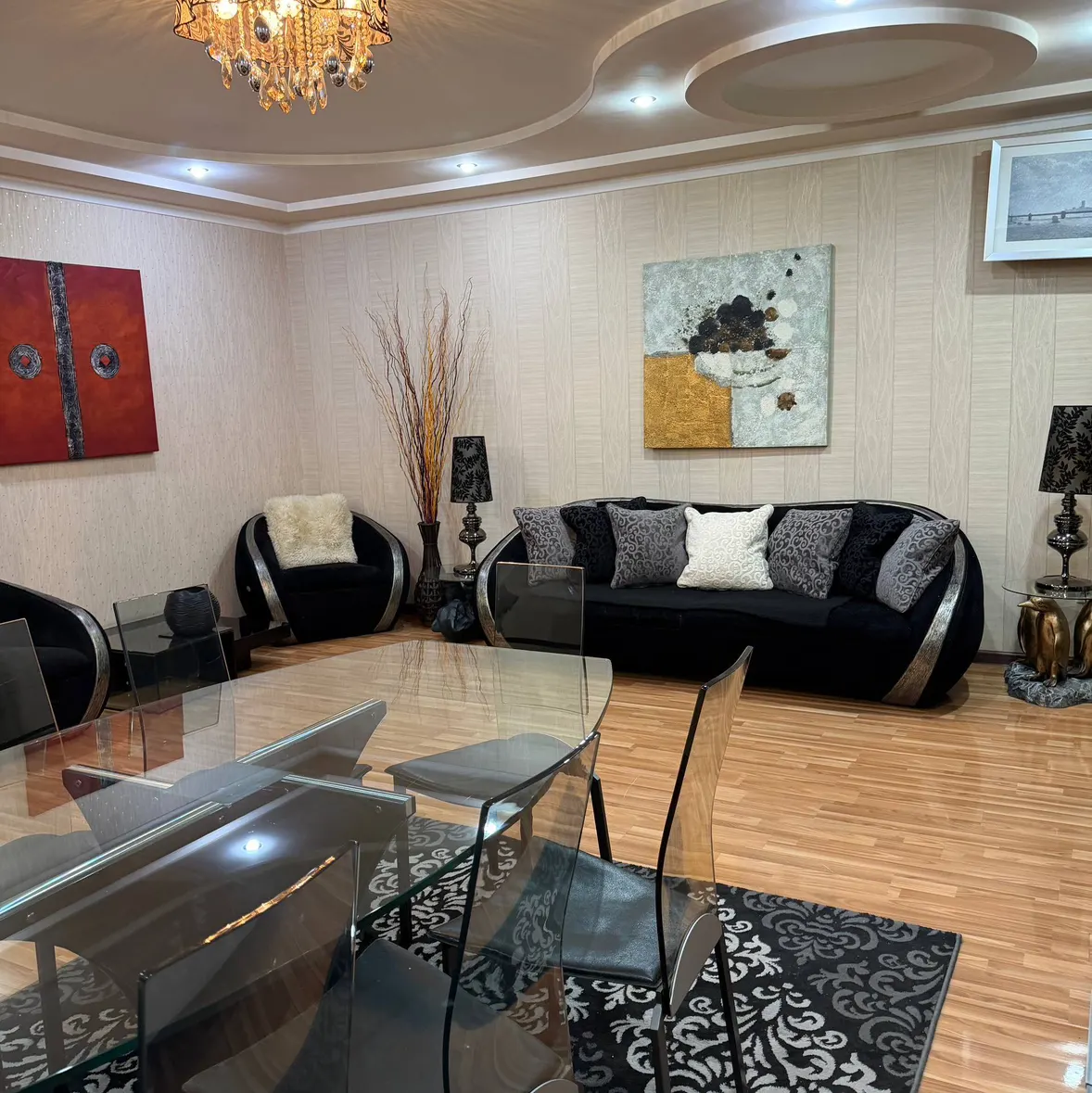 Продаётся 3-комнатная квартира, 77 м², 1/4 этаж — Мирзо-Улугбекский район