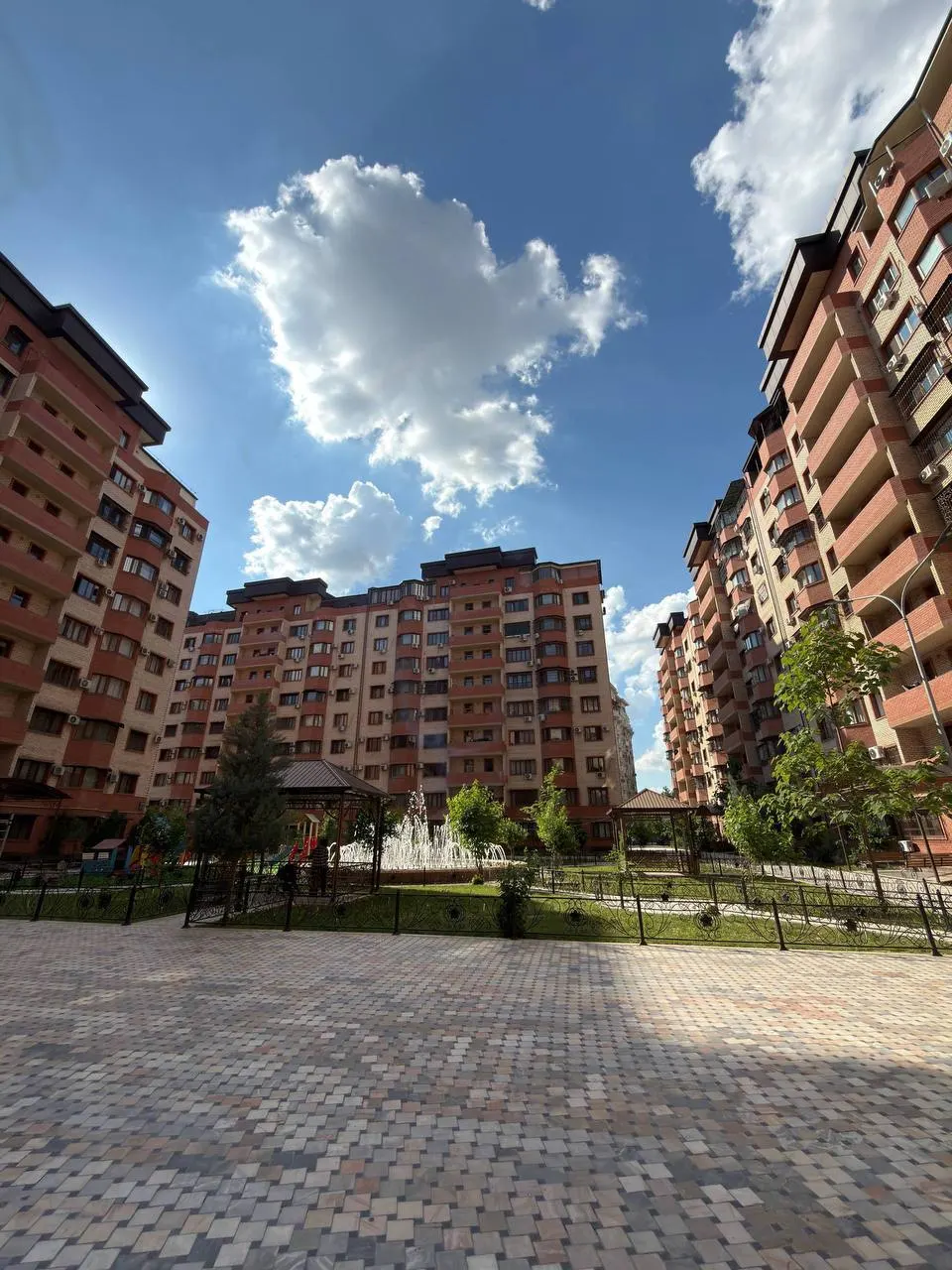 Сотилади 3 хонали квартира, 78 м², 10/10 қават — Яккасарой тумани