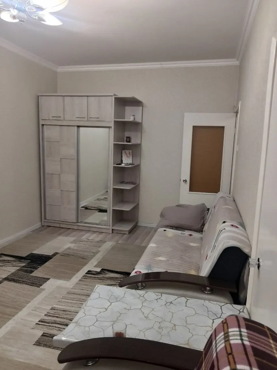 Сдаётся 1-комнатная квартира, 30 м², 2/4 этаж — Мирзо-Улугбекский район
