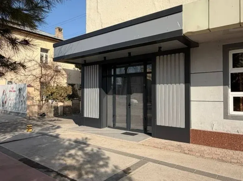 Сотилади тижорат биноси, 72 м² — Миробод тумани
