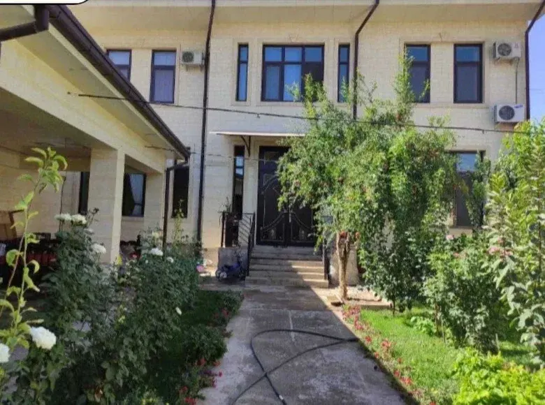 Sotiladi 5 xonali hovli uy, 270 m² — Shayxontohur tumani