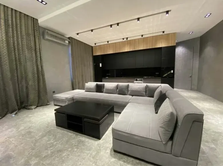 Ижарага берилади 3 хонали квартира, 130 м², 5/8 қават — Миробод тумани