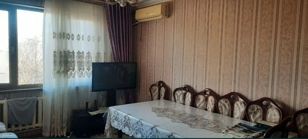 Продаётся 4-комнатная квартира, 80 м², 4/4 этаж — Чиланзарский район