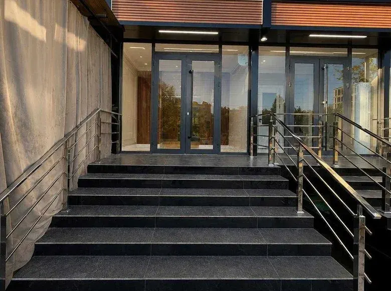 Sotiladi tijorat binosi, 40 m², 1/4 qavat — Chilonzor tumani