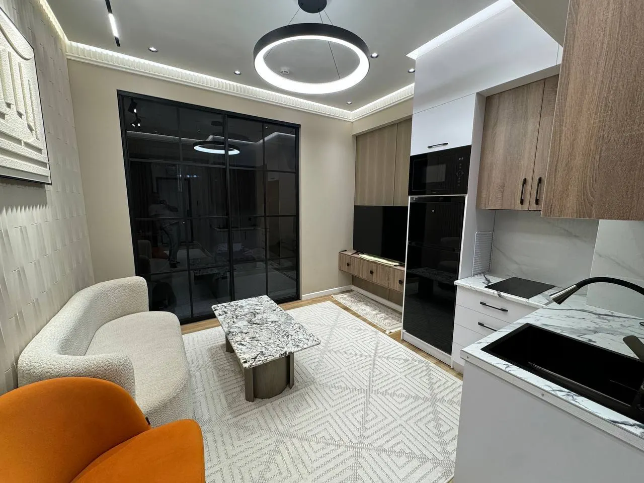 Продаётся 1-комнатная квартира, 35 м², 9/27 этаж — Шайхантахурский район