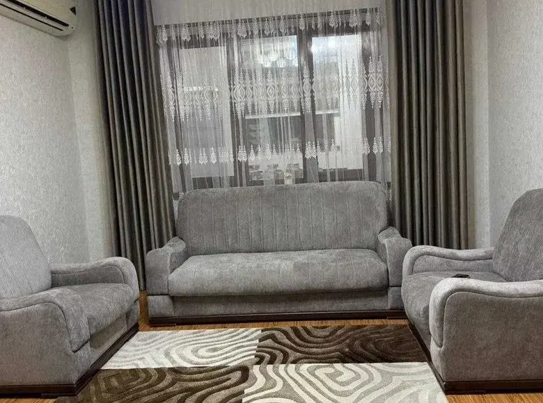 Сдаётся 5-комнатная квартира, 115 м², 2/9 этаж — Мирабадский район