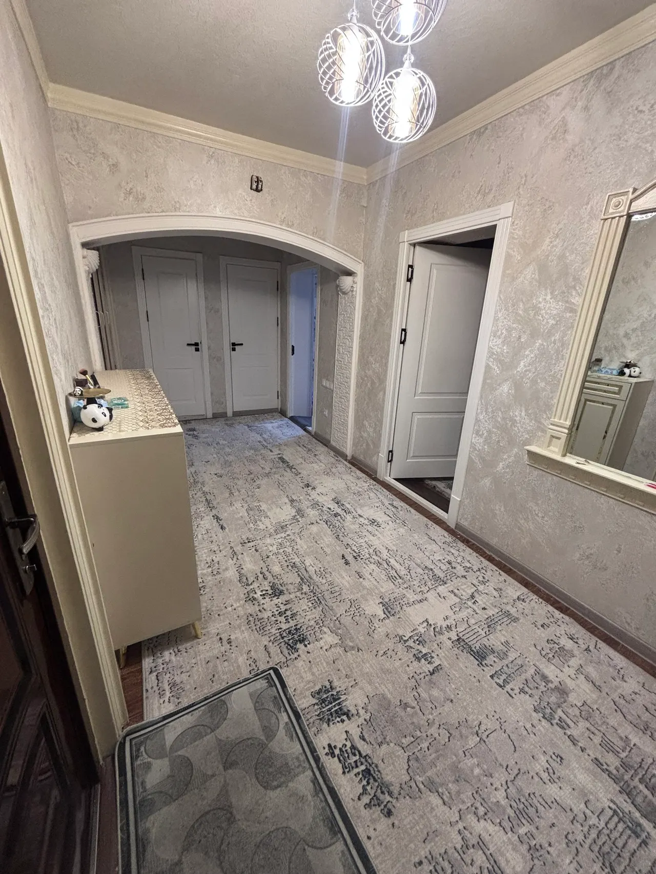 Сотилади 3 хонали квартира, 80 м², 9/9 қават — Учтепа тумани