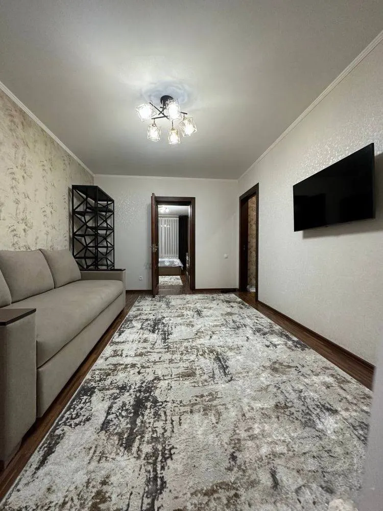 Sotiladi 2 xonali kvartira, 57 m², 2/4 qavat — Mirobod tumani