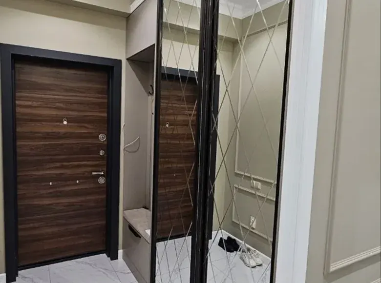 Ijaraga beriladi 3 xonali kvartira, 94 m², 4/8 qavat — Shayxontohur tumani