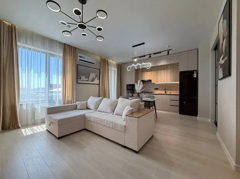 Sotiladi 2 xonali kvartira, 51 m², 10/16 qavat — Mirobod tumani