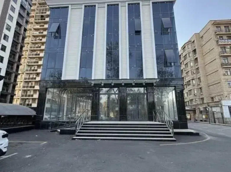 Сдаётся квартира, 1/3 этаж — Юнусабадский район