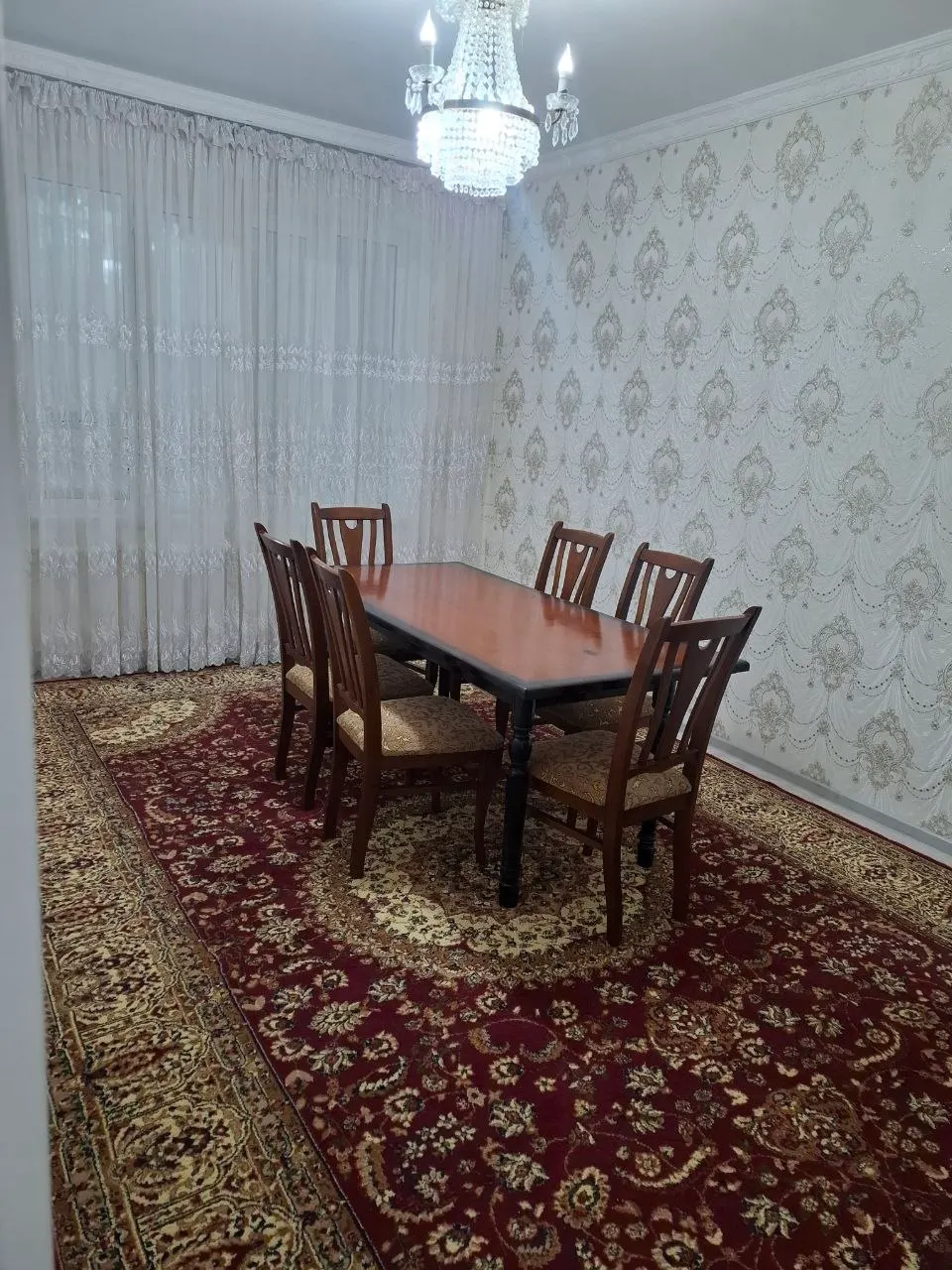 Сдаётся 2-комнатная квартира, 65 м², 1/4 этаж — Алмазарский район