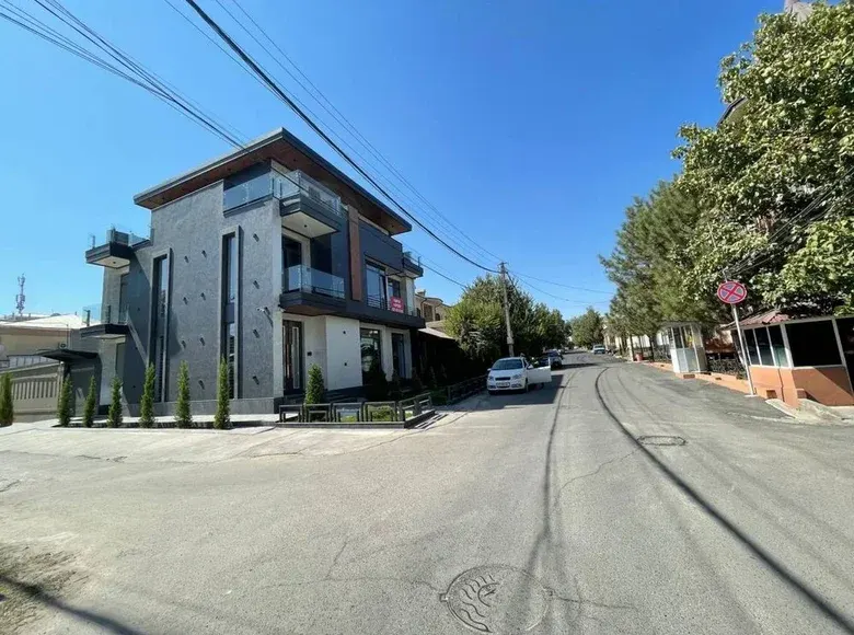 Ijaraga beriladi tijorat binosi, 600 m² — Mirobod tumani