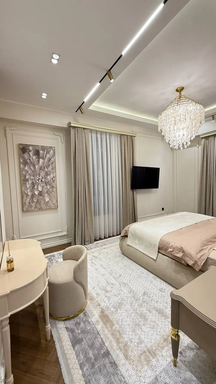 Сотилади 4 хонали квартира, 114 м², 2/13 қават — Мирзо Улуғбек тумани