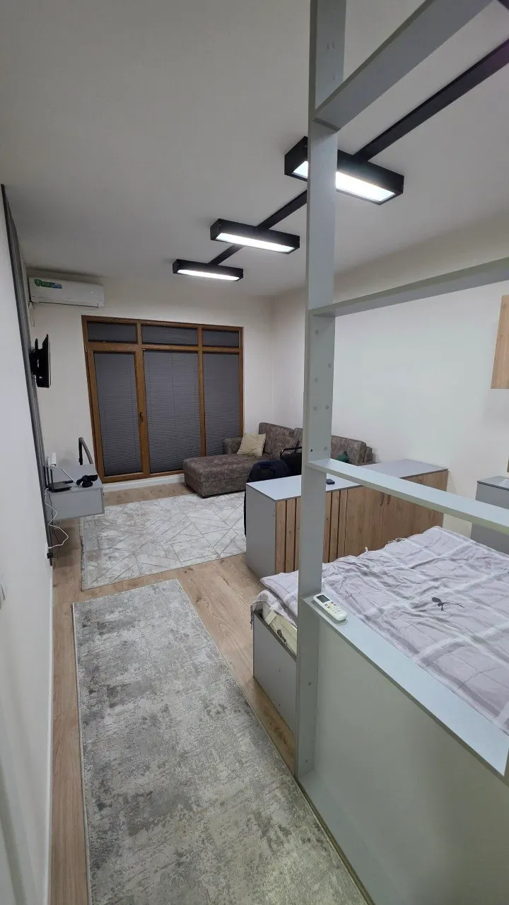 Сдаётся 1-комнатная квартира, 38 м², 1/9 этаж — Алмазарский район