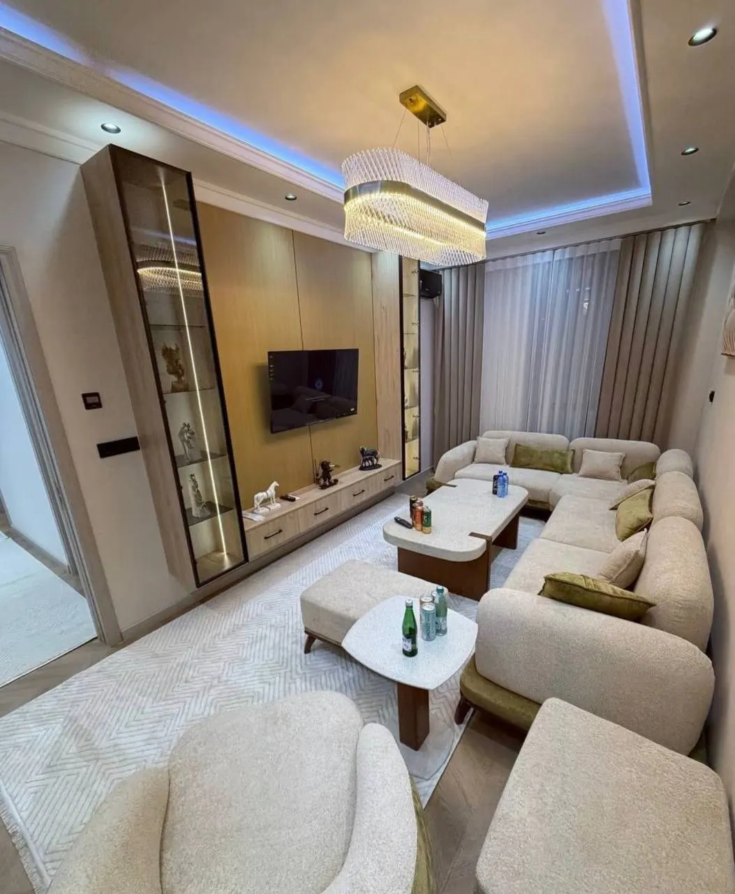 Sotiladi 2 xonali kvartira, 65 m², 4/16 qavat — Yakkasaroy tumani