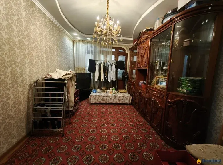 Сотилади 3 хонали квартира, 70 м², 2/4 қават — Юнусобод тумани