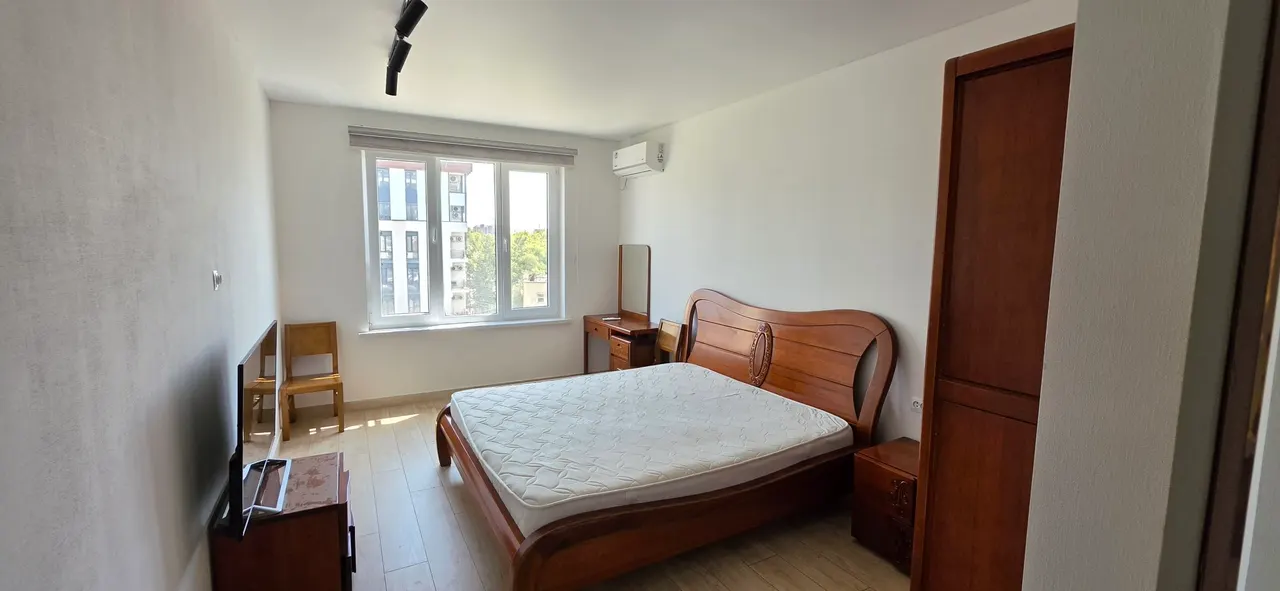 Сотилади 1 хонали квартира, 42 м², 6/9 қават — Мирзо Улуғбек тумани