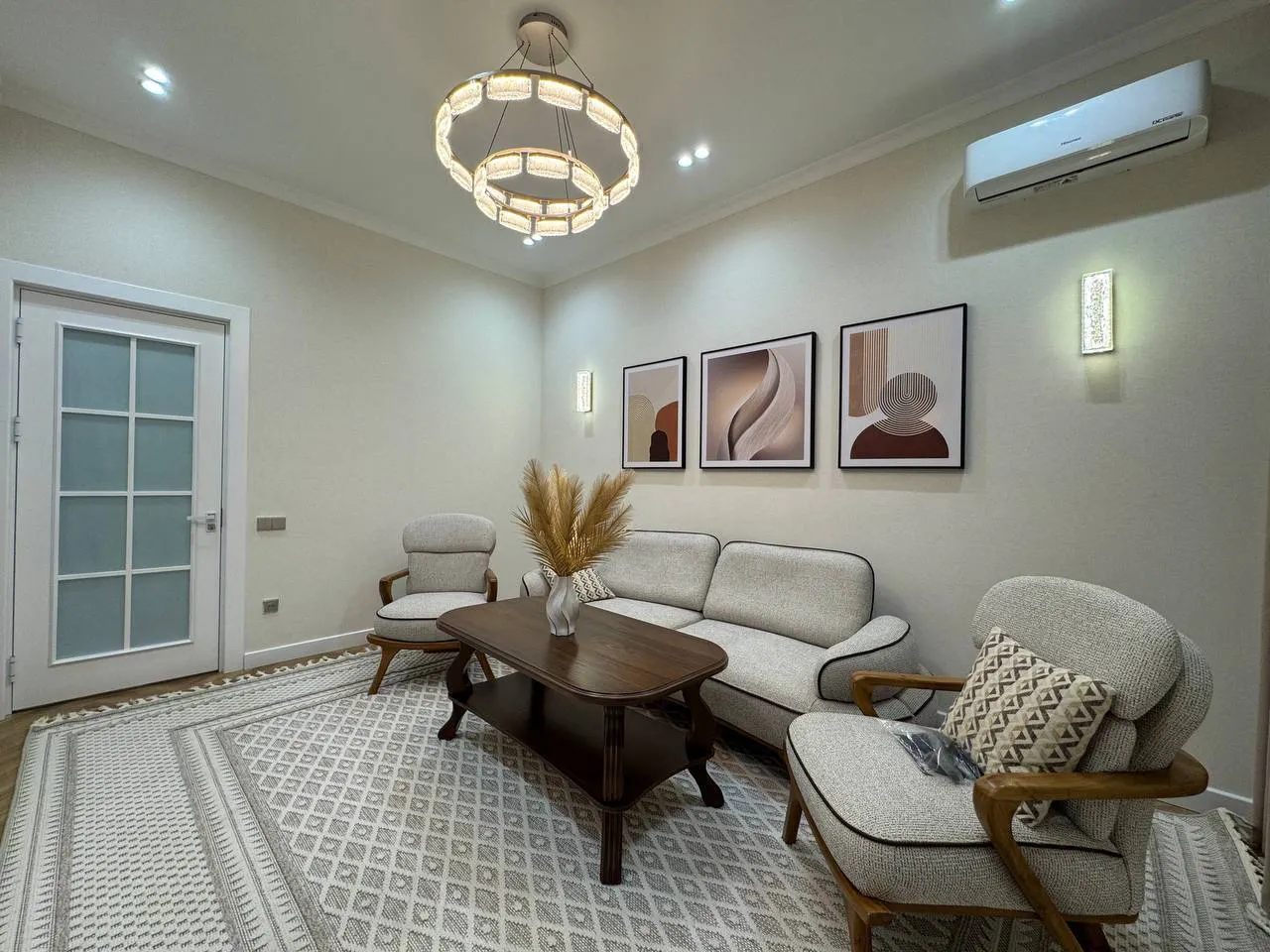 Продаётся 4-комнатная квартира, 130 м², 9/10 этаж — Яшнабадский район