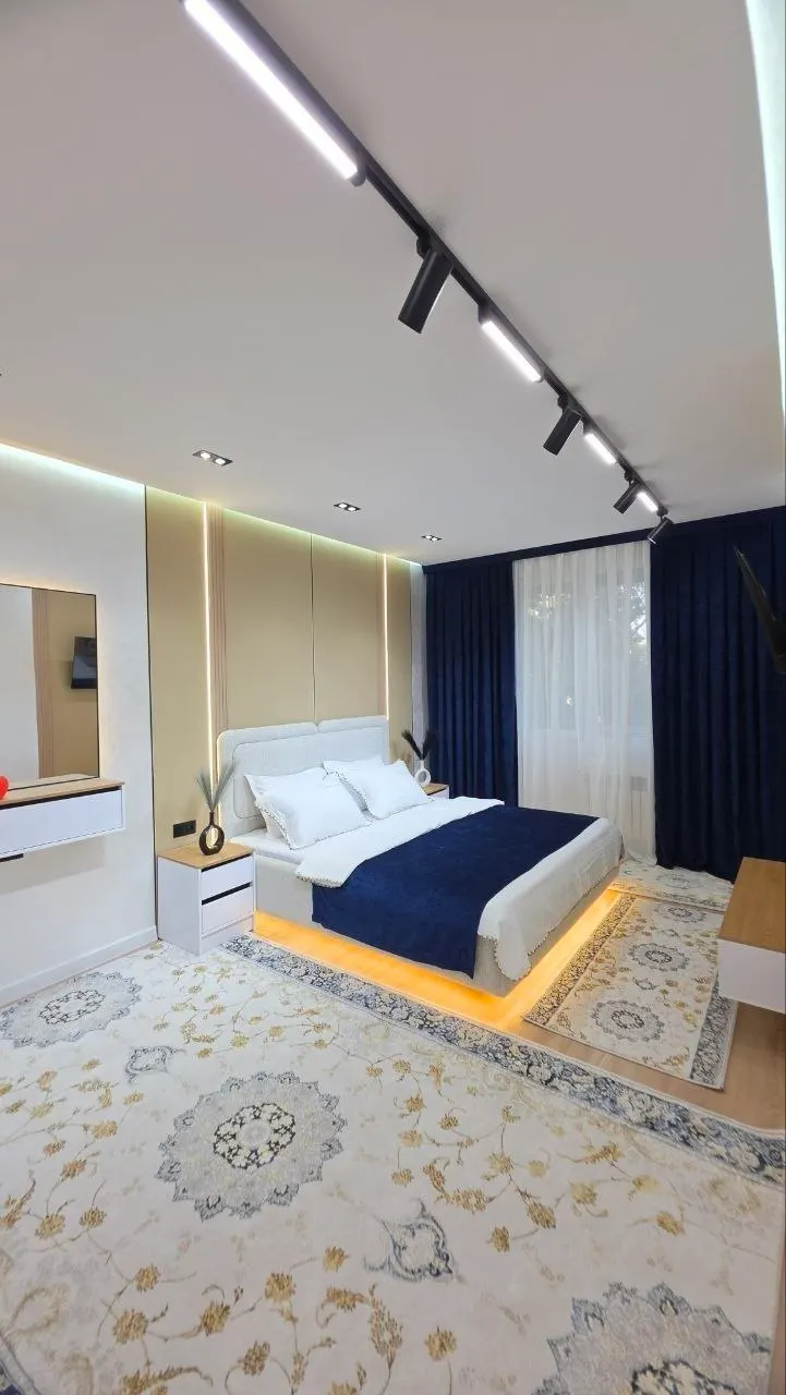 Продаётся 3-комнатная квартира, 70 м², 3/4 этаж — Чиланзарский район