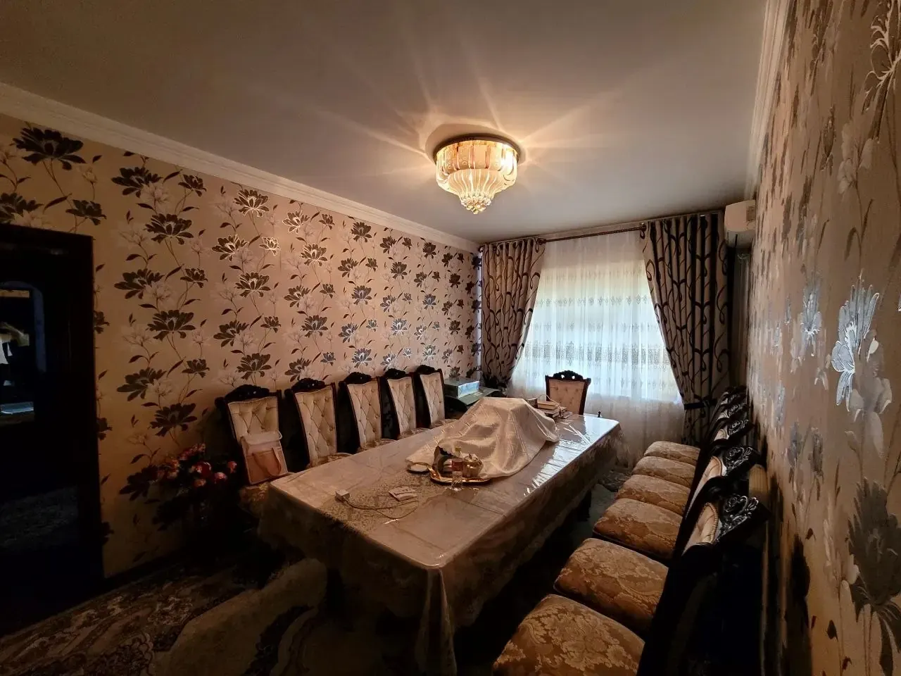 Продаётся 5-комнатная квартира, 100 м², 3/5 этаж — Шайхантахурский район