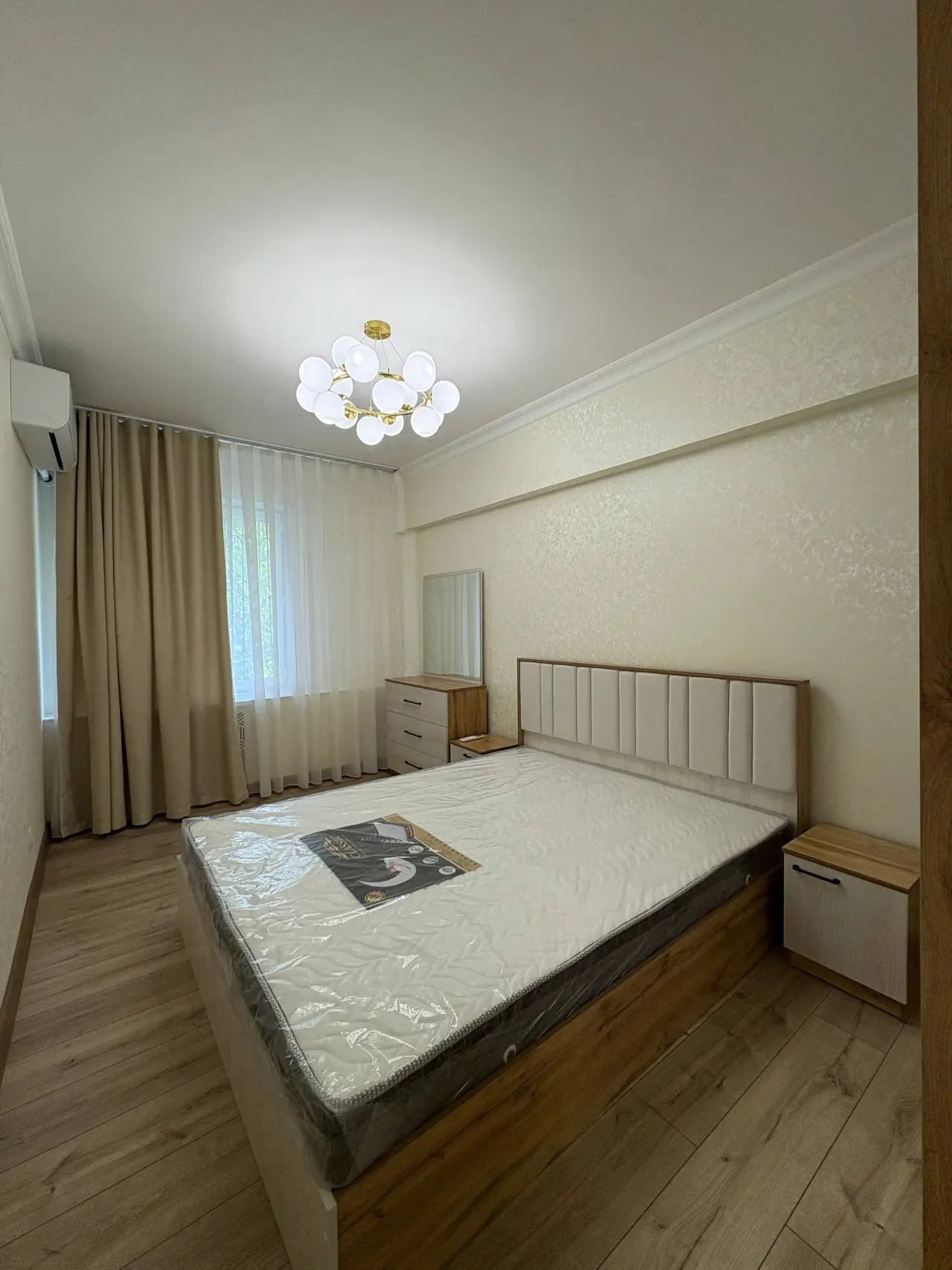 Sotiladi 2 xonali kvartira, 58 m², 2/4 qavat — Mirzo Ulugʻbek tumani