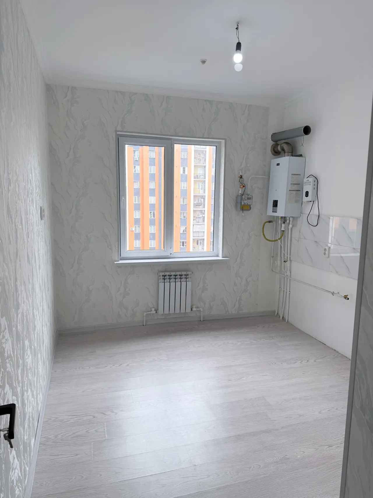 Sotiladi 2 xonali kvartira, 58,3 m², 8/16 qavat — Yangihayot tumani
