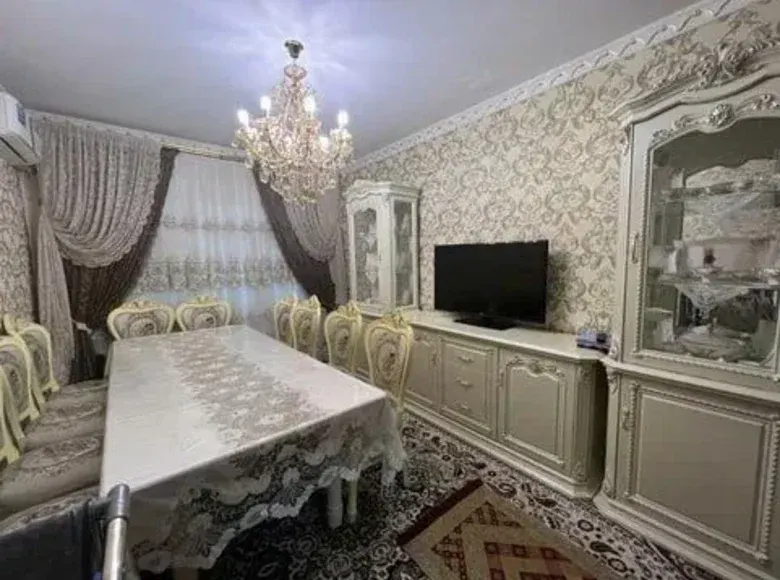 Сотилади 3 хонали квартира, 77 м², 2/5 қават — Сергели тумани