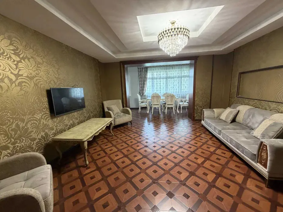 Сдаётся 3-комнатная квартира, 87 м², 4/4 этаж — Яшнабадский район