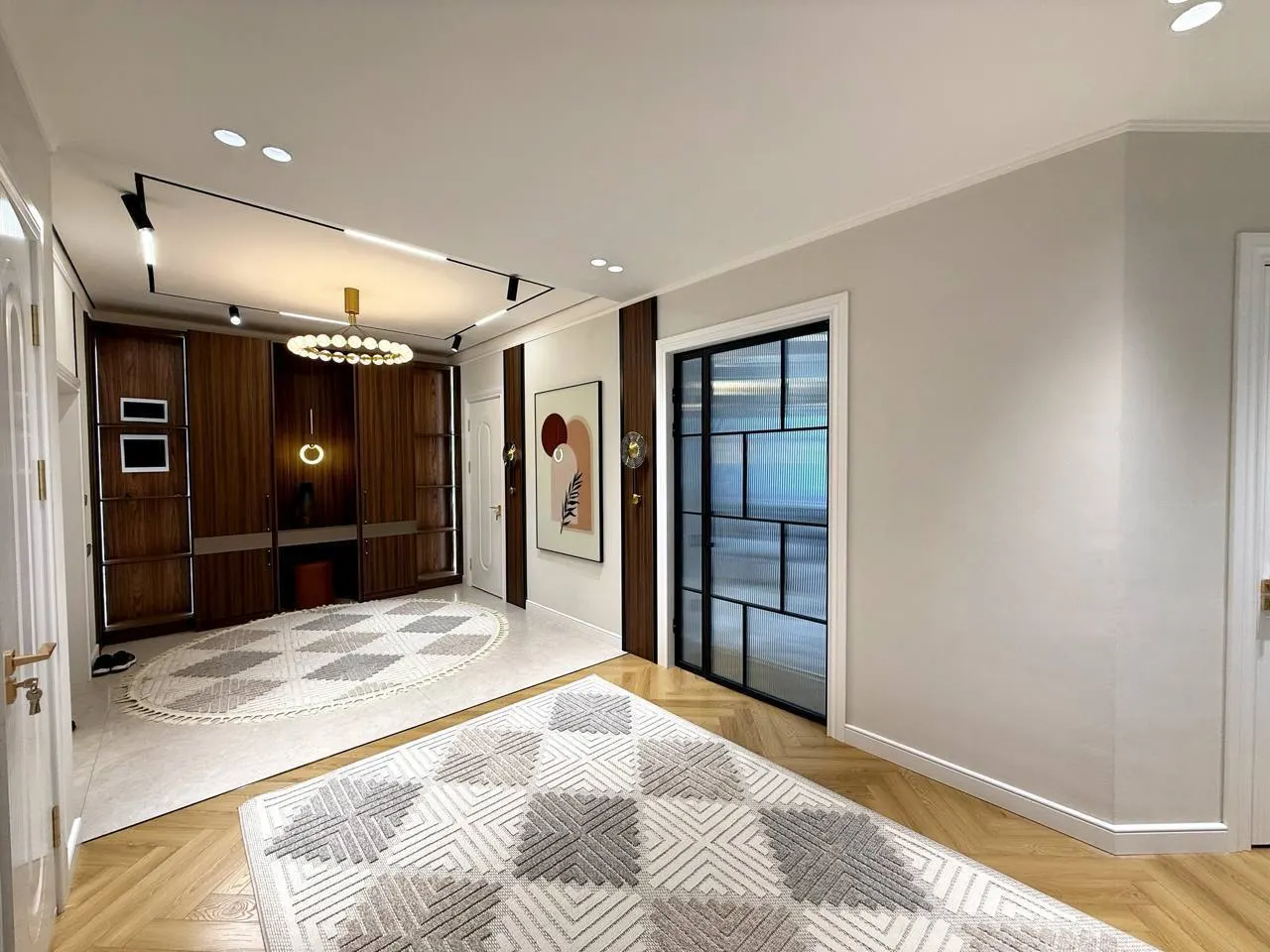 Ijaraga beriladi 4 xonali kvartira, 120 m², 4/10 qavat — Yakkasaroy tumani