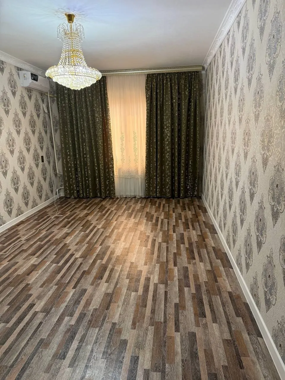 Сотилади 4 хонали квартира, 105 м², 4/9 қават — Сергели тумани