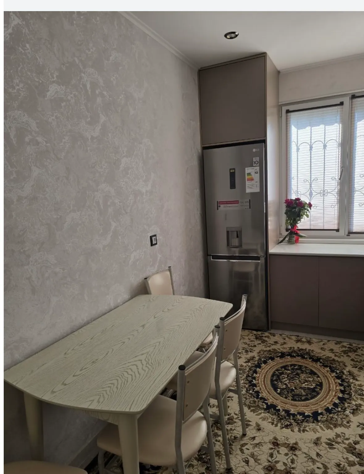 Сдаётся 4-комнатная квартира, 130 м², 3/16 этаж — Мирзо-Улугбекский район