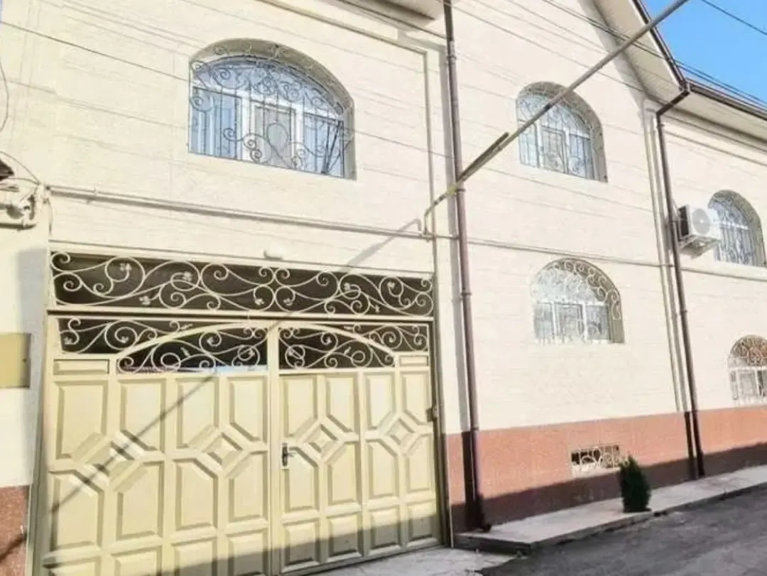 Ижарага берилади 5 хонали ҳовли уй, 3 сотих, 2 қаватли — Юнусобод тумани