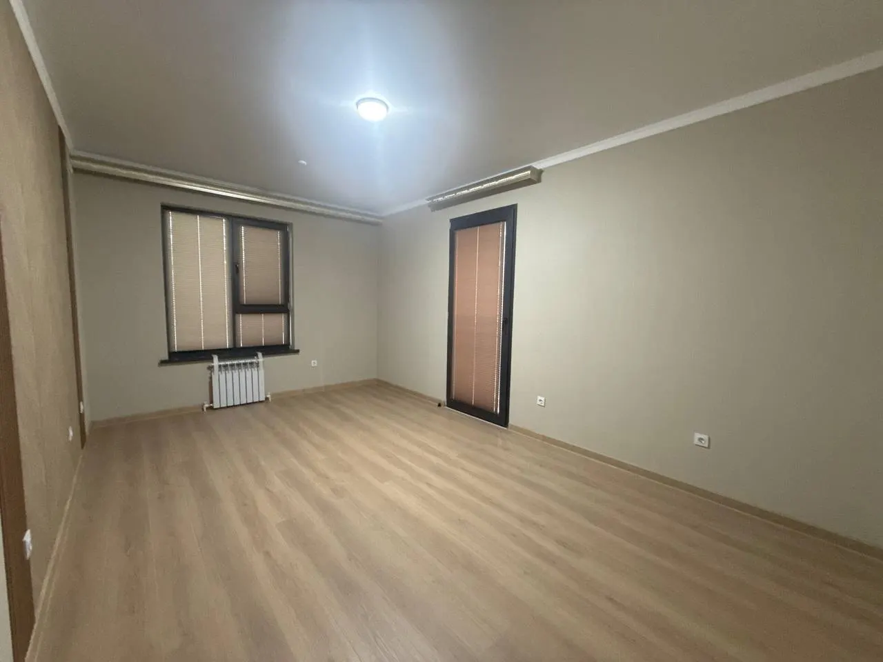 Сотилади 3 хонали квартира, 86 м², 4/16 қават — Мирзо Улуғбек тумани