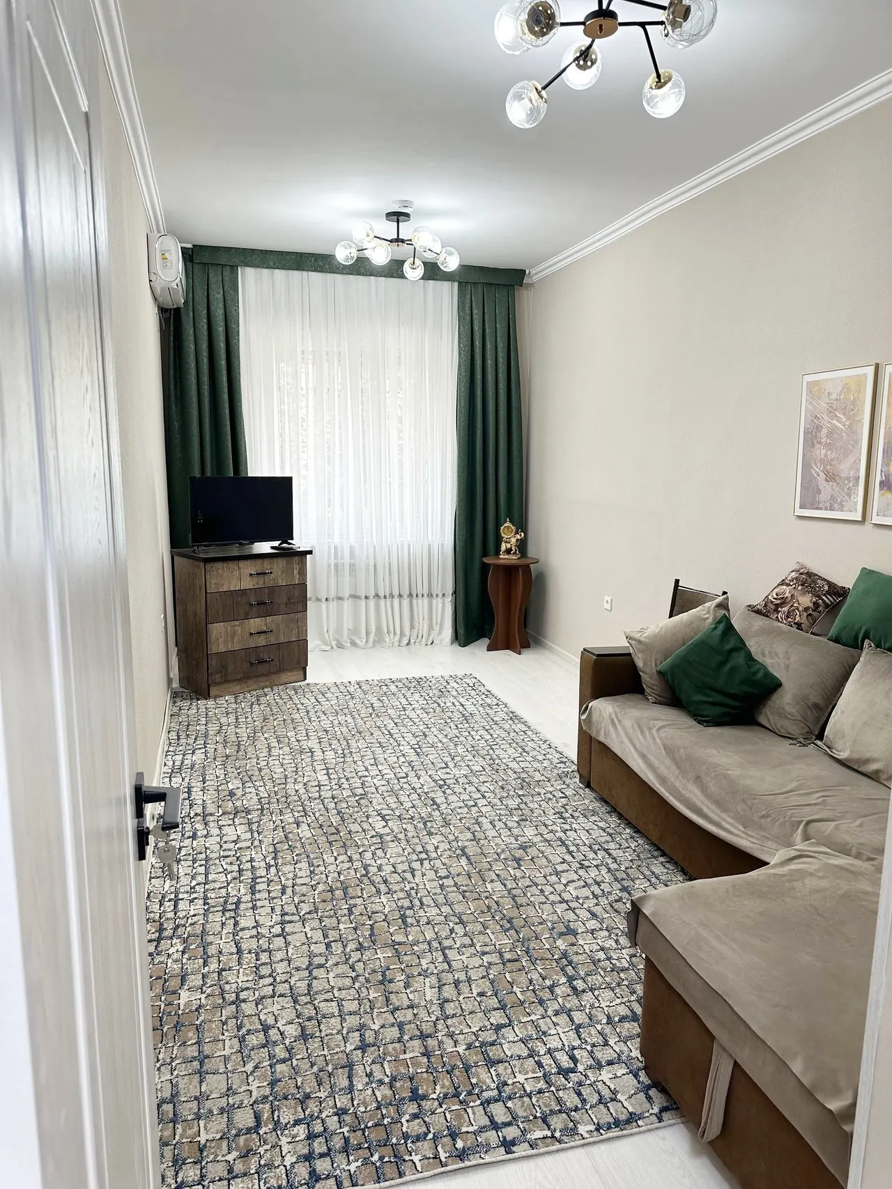 Ижарага берилади 2 хонали квартира, 61 м², 2/16 қават — Яшнобод тумани