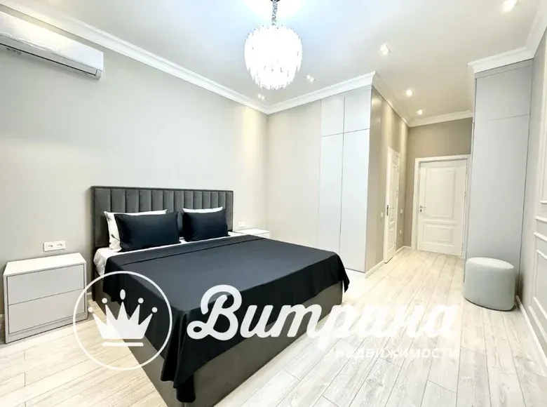 Сотилади 3 хонали квартира, 89 м², 8/9 қават — Яккасарой тумани