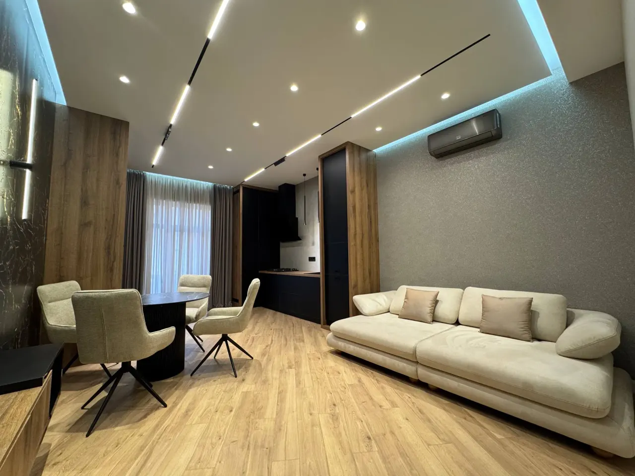 Сотилади 3 хонали квартира, 101 м², 4/10 қават — Яккасарой тумани