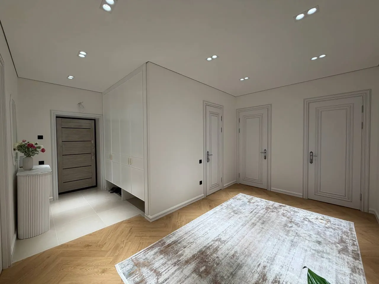 Сотилади 4 хонали квартира, 135 м², 7/10 қават — Яккасарой тумани