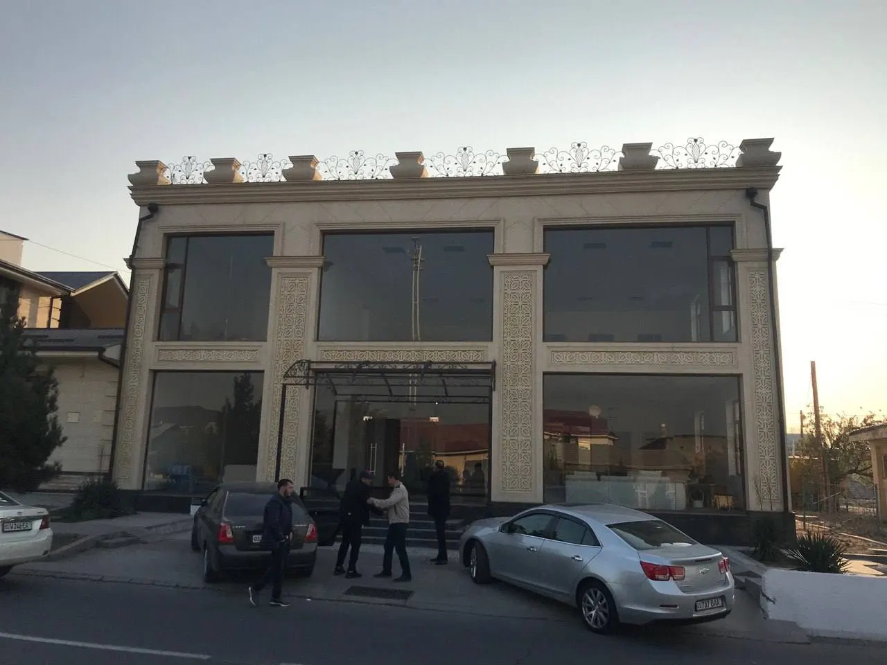 Сдаётся коммерческое помещение, 920 м², 5 сот. — Мирзо-Улугбекский район