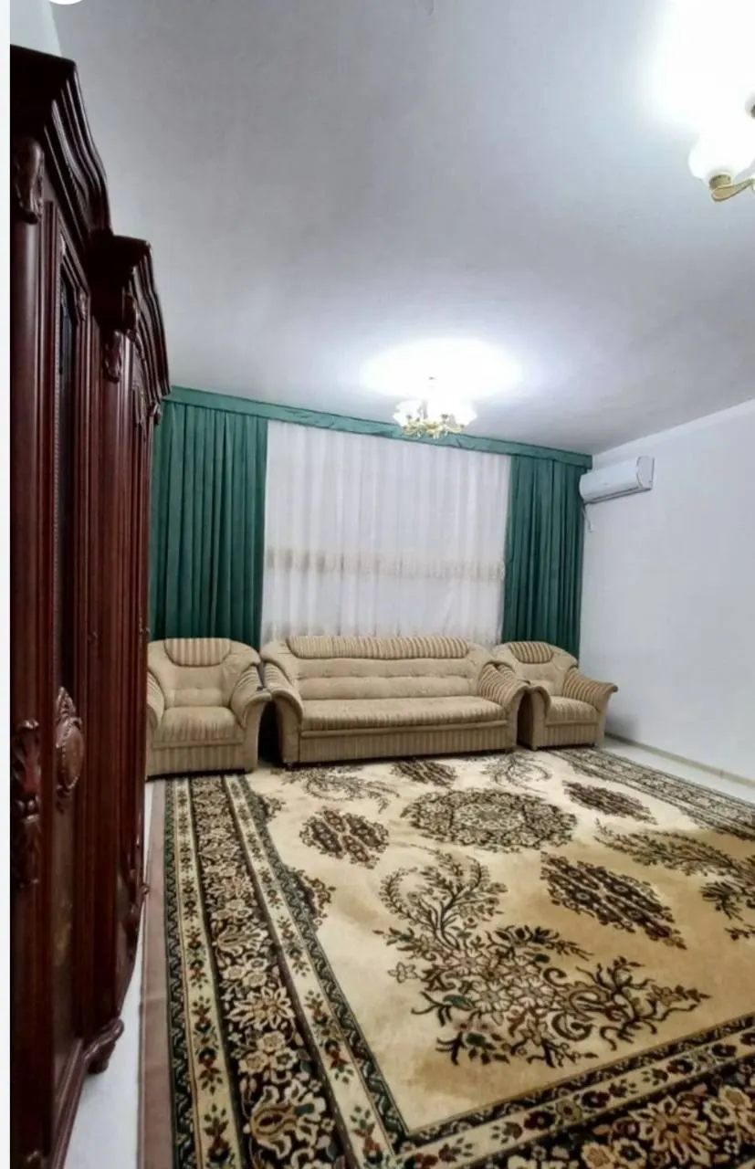 Сдаётся 3-комнатная квартира, 100 м², 5/10 этаж — Яшнабадский район