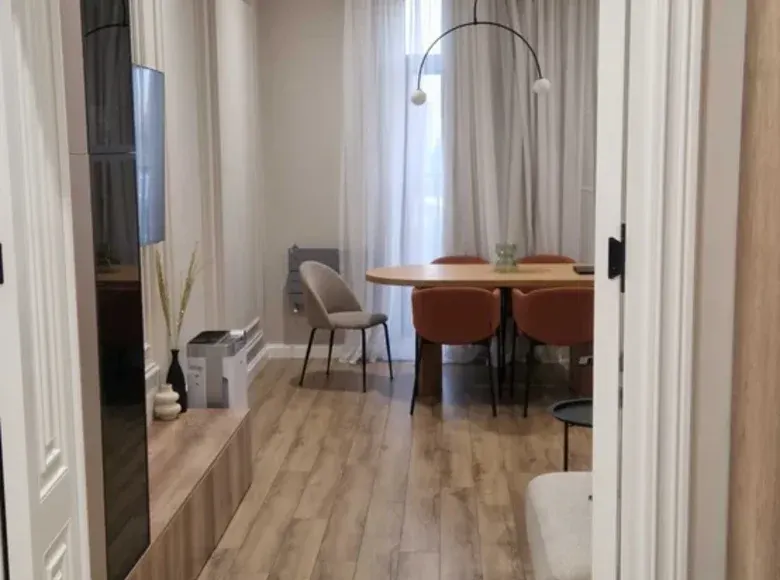Сотилади 3 хонали квартира, 77 м², 9/9 қават — Мирзо Улуғбек тумани
