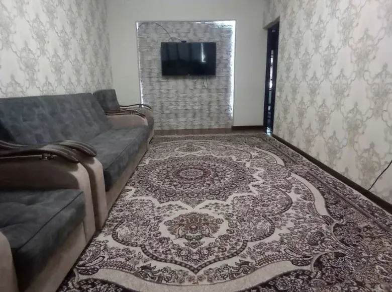Продаётся 2-комнатная квартира, 60 м², 7/9 этаж — Ташкент