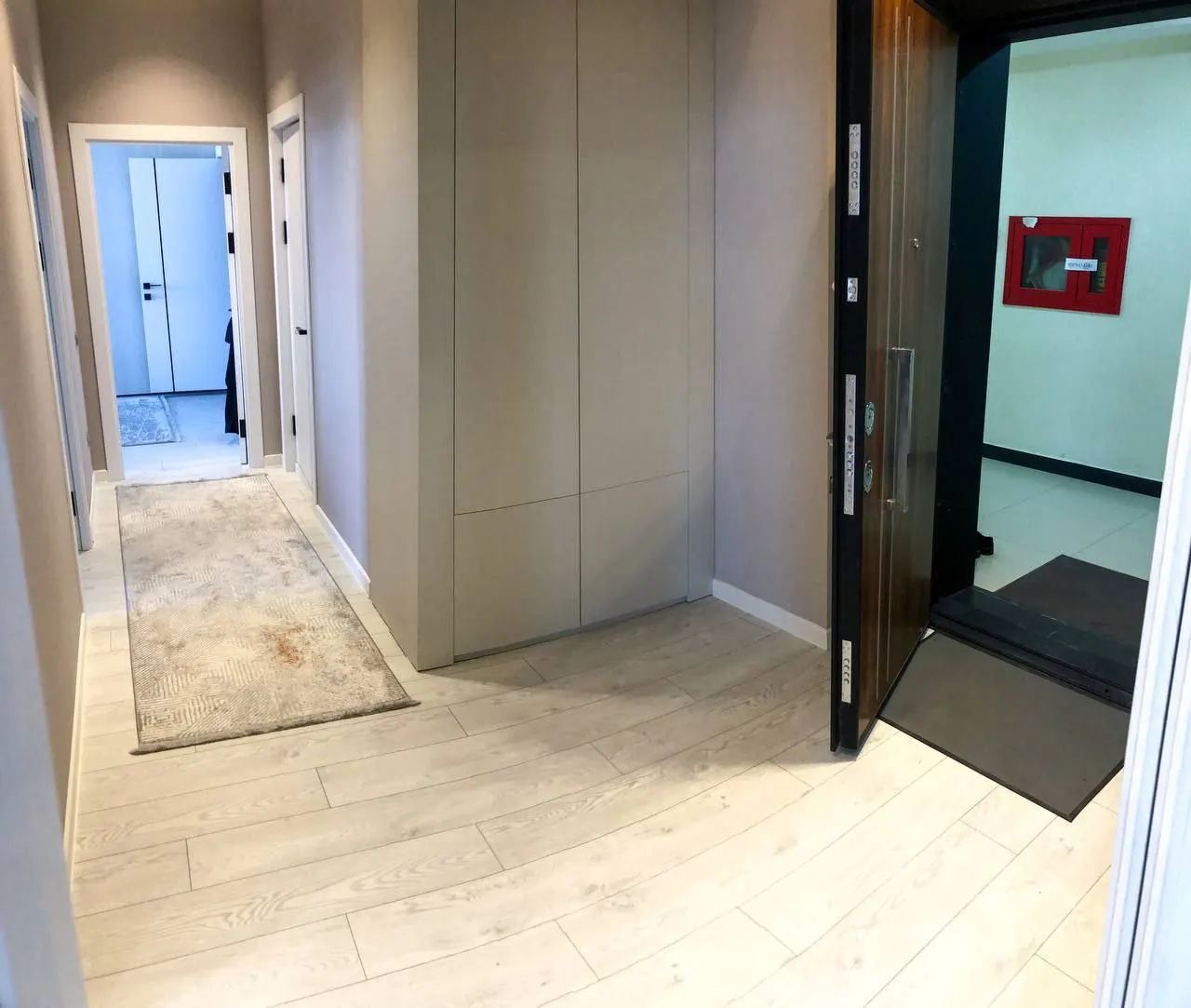 Ijaraga beriladi 3 xonali kvartira, 100 m², 11/25 qavat — Mirzo Ulugʻbek tumani