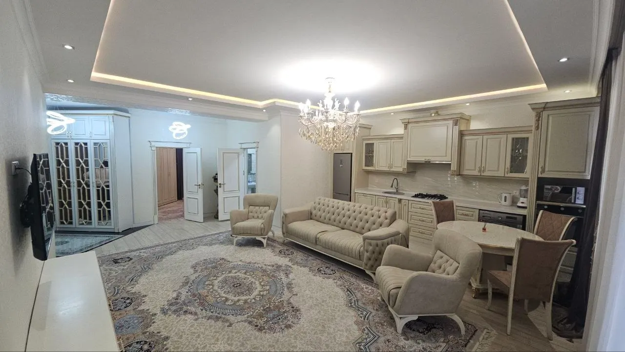 Ижарага берилади 2 хонали квартира, 67 м², 7/8 қават — Яккасарой тумани
