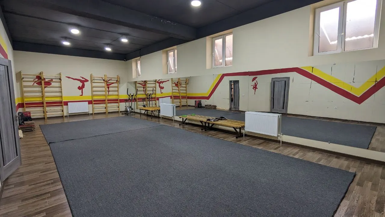 Продаётся офис, 600 м², 1/5 этаж — Учтепинский район