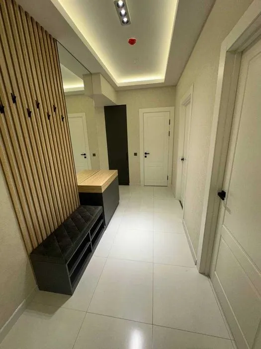 Ijaraga beriladi 3 xonali kvartira, 106 m², 18/25 qavat — Mirzo Ulugʻbek tumani