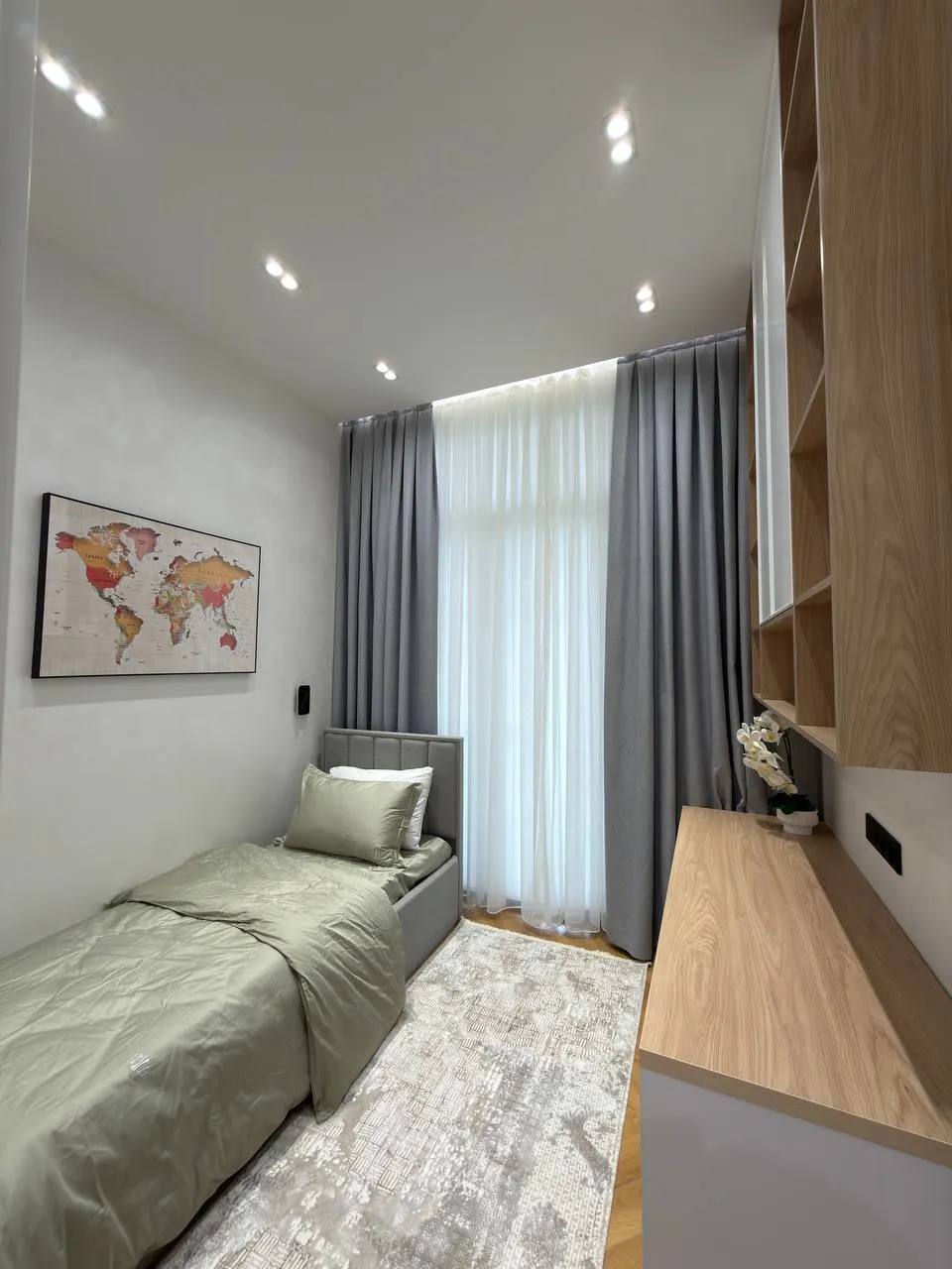 Сотилади 4 хонали квартира, 106 м², 8/8 қават — Мирзо Улуғбек тумани