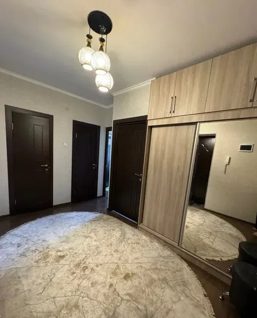 Сотилади 2 хонали квартира, 53.3 м², 2/7 қават — Сергели тумани