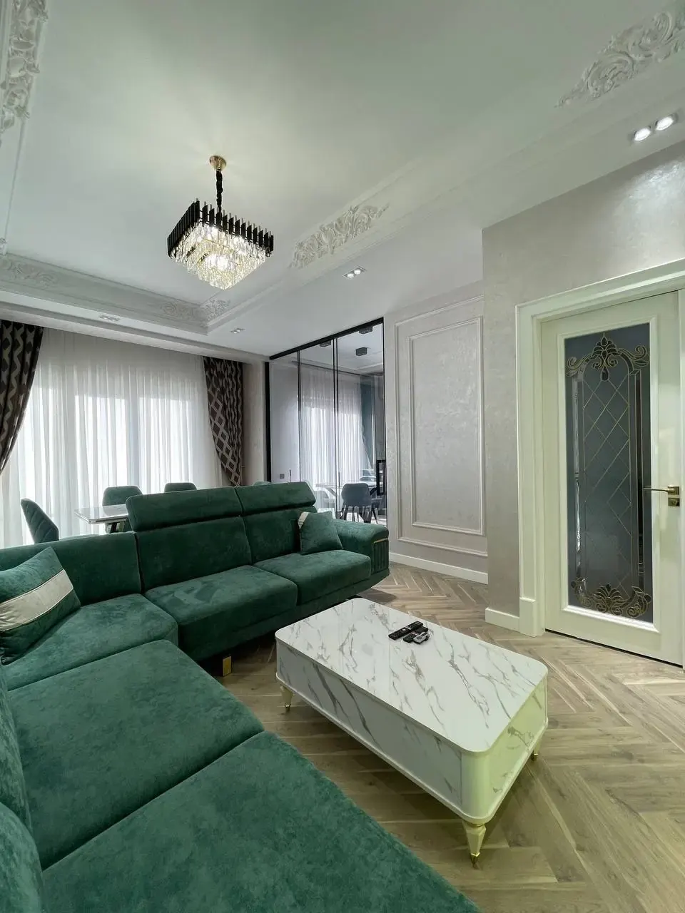 Продаётся 3-комнатная квартира, 100 м², 3/8 этаж — Шайхантахурский район
