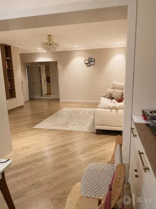 Sotiladi 3 xonali kvartira, 78 m², 2/5 qavat — Mirobod tumani